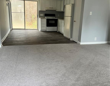 622 Dashland Drive - Photo Thumbnail 1