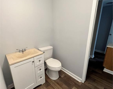 622 Dashland Drive - Photo Thumbnail 6