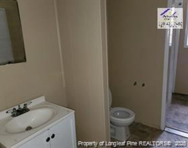 622 Dashland Drive - Photo Thumbnail 5