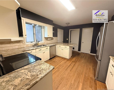 5004 Cardinal Circle - Photo Thumbnail 5