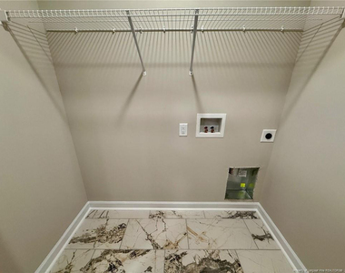 8103 King Road - Photo Thumbnail 18