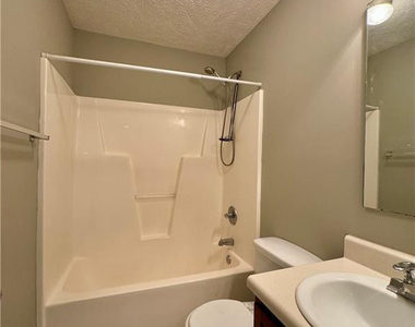 478 Cape Fear Road - Photo Thumbnail 14