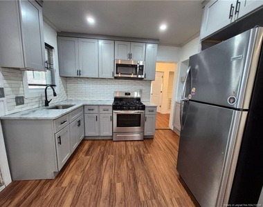 113 N Wright Street - Photo Thumbnail 9