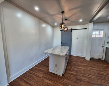 113 N Wright Street - Photo Thumbnail 7