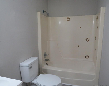 1608-1 Fayette Avenue - Photo Thumbnail 9
