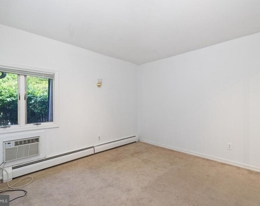 106 Mosher Road - Photo Thumbnail 8