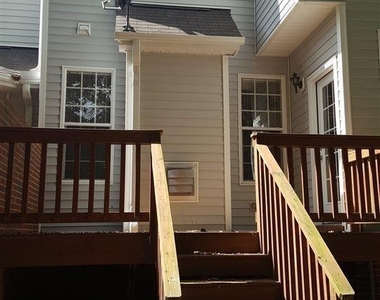 6004 Kohler Lane - Photo Thumbnail 2