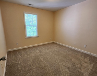 6004 Kohler Lane - Photo Thumbnail 19