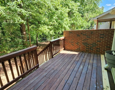 6004 Kohler Lane - Photo Thumbnail 29