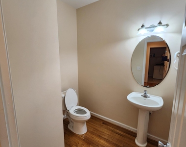 6004 Kohler Lane - Photo Thumbnail 15