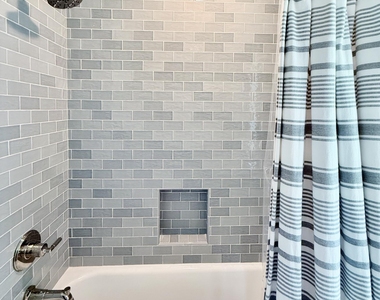 1709 F Street - Photo Thumbnail 33