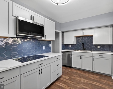 136 5th Avenue - Photo Thumbnail 9
