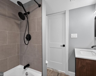 136 5th Avenue - Photo Thumbnail 23