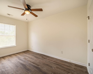 1211 Canyon Rock Court - Photo Thumbnail 9