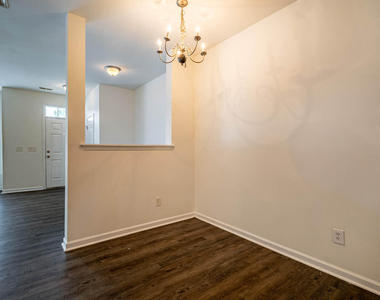1211 Canyon Rock Court - Photo Thumbnail 8