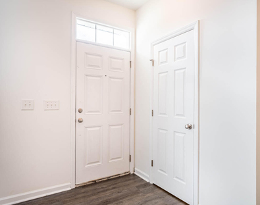 1211 Canyon Rock Court - Photo Thumbnail 3