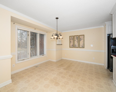 609 W Academy Street - Photo Thumbnail 3