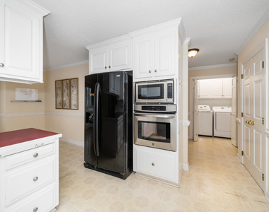 609 W Academy Street - Photo Thumbnail 7