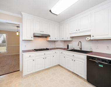 609 W Academy Street - Photo Thumbnail 6