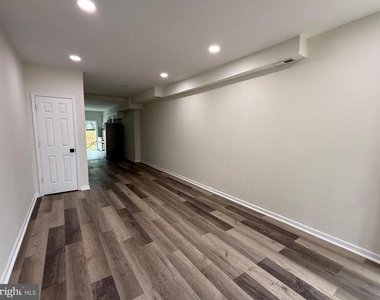 516 Columbus Road - Photo Thumbnail 5