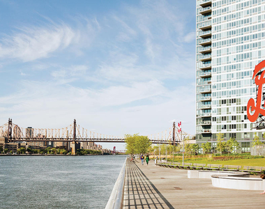 Copy of 4610 Center Boulevard, Unit 313 - Photo Thumbnail 4