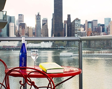 Copy of 4610 Center Boulevard, Unit 313 - Photo Thumbnail 1