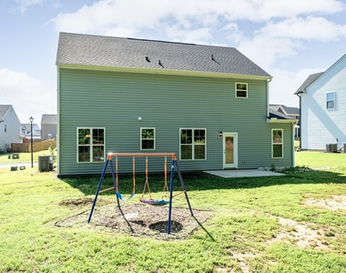 395 Oak Park Boulevard - Photo Thumbnail 14