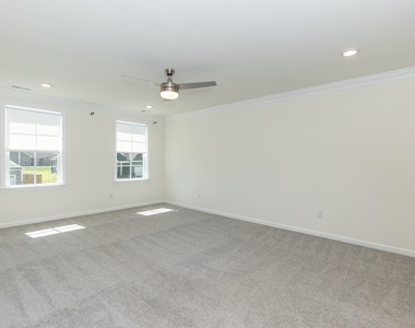395 Oak Park Boulevard - Photo Thumbnail 7