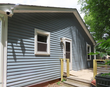 1215 Kent Street - Photo Thumbnail 12