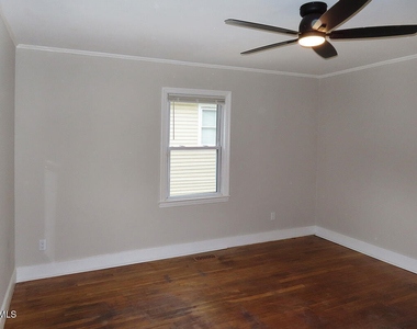1215 Kent Street - Photo Thumbnail 8