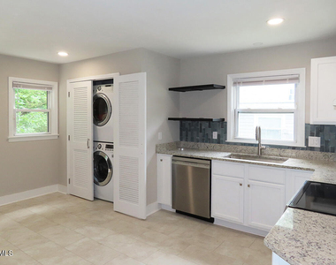 1215 Kent Street - Photo Thumbnail 3