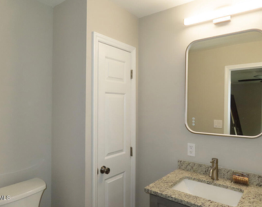 1215 Kent Street - Photo Thumbnail 7