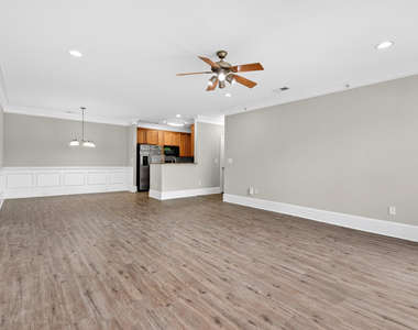 828 Waterford Lake Drive - Photo Thumbnail 13