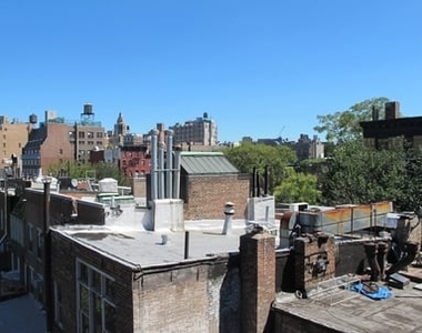 Bedford St & Barrow St. New York, NY 10014 - Photo Thumbnail 1