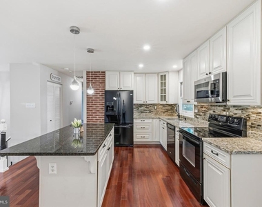 301 Wicomico Road - Photo Thumbnail 15