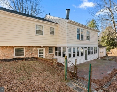 11904 N Marlton Avenue - Photo Thumbnail 22
