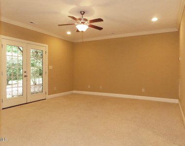 122 Edgewood Drive - Photo Thumbnail 22