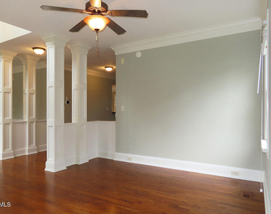 122 Edgewood Drive - Photo Thumbnail 2