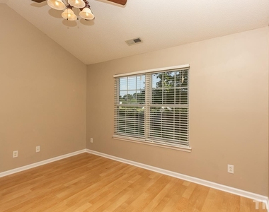 9128 Colony Village Lane - Photo Thumbnail 21