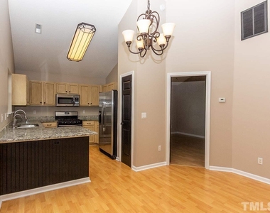 9128 Colony Village Lane - Photo Thumbnail 5