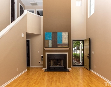 9128 Colony Village Lane - Photo Thumbnail 1