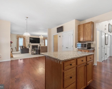 10107 Mike Road - Photo Thumbnail 21