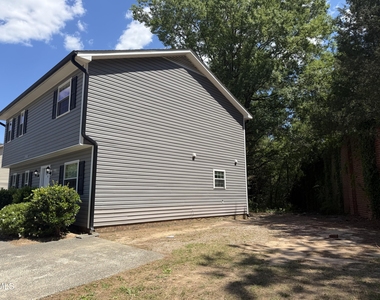 208 Bridgefield Place - Photo Thumbnail 1