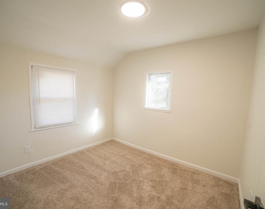 2409 Greeley Place - Photo Thumbnail 23