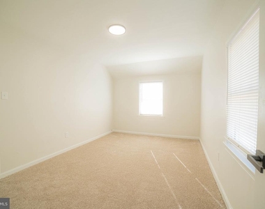 2409 Greeley Place - Photo Thumbnail 22