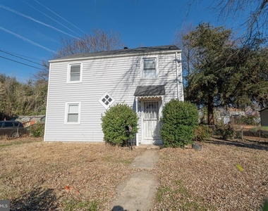 2409 Greeley Place - Photo Thumbnail 30