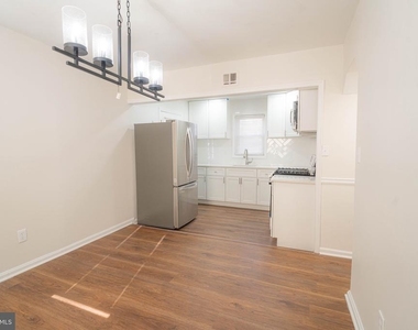 2409 Greeley Place - Photo Thumbnail 6