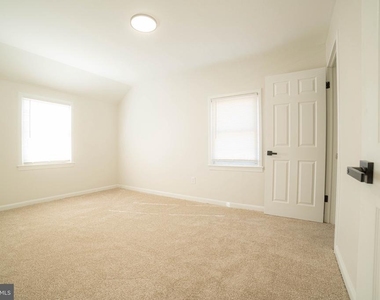 2409 Greeley Place - Photo Thumbnail 28