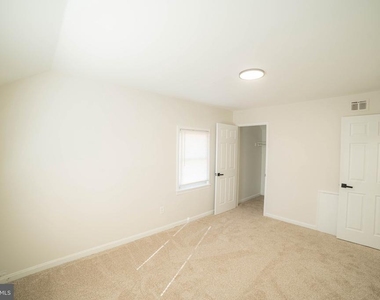 2409 Greeley Place - Photo Thumbnail 20