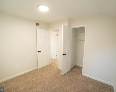 2409 Greeley Place - Photo Thumbnail 25